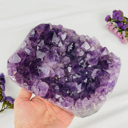 Друза Аметиста на подставке