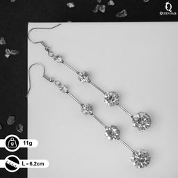 Серьги висячие со стразами Капли дорожка, цвет белый в серебре, 6,2см