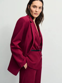 Однобортный жакет прямого кроя / Zarina