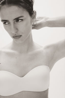 Sujetador bandeau de microfibra con acolchado - H&m фото 5