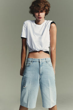 TRF RIPPED MID-RISE DENIM JORTS - Zara фото 4