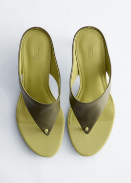 Zapatos de piel con tac?n "kitten heel"