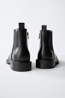 CHELSEA ANKLE BOOTS
