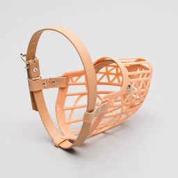 Намордник пластиковый №4 с ошейником из эко кожи ОМ 26 см ДН 9 см ОШ 43-57 см - Пижон фото 3