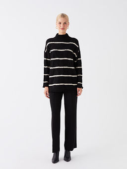 Yar?m Bal?k?? Yaka ?izgili Uzun Kollu Kad?n Triko Kazak