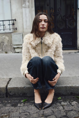 FAUX FUR BOMBER JACKET - Zara фото 4