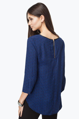 Блузка из вискозы