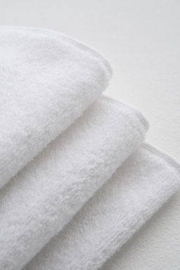 Полотенце махровое банное большое Софатекс 70 * 140 для ванной и бани bs