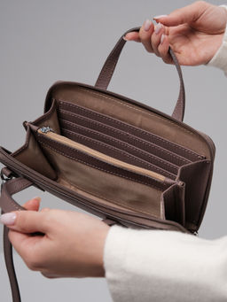 Сумка кожаная Azaro 30850 фиолетовый шепот