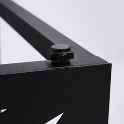 СтЖ104 Стол журнальный, 51х51х42 см, ЛДСП белый пайн бетон, металл чёрный (цвет 06)