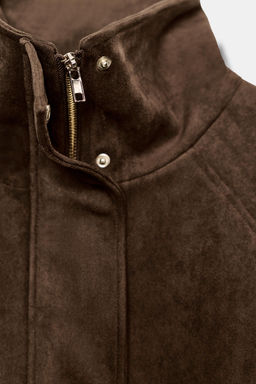CHAQUETA EFECTO ANTE BOLSILLOS / Marr?n oscuro - Zara фото 9
