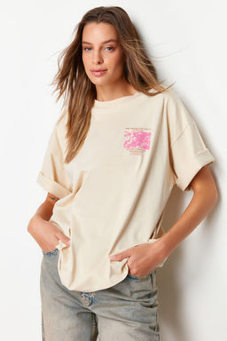 Premium Tas %100 Kal?n Pamuklu On ve Arka Bask?l? Oversize/Genis Kal?p Orme T-Shirt TWOSS23TS00269