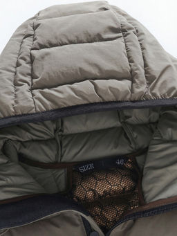 Куртка женская гибридная стёганая с капюшоном с графеновой подкладкой бежевого цвета 9622_1B