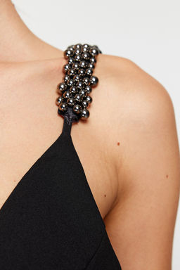 Siyah A-Kesim Vucuda Oturan Aksesuarl? Dokuma K?sa S?k Abiye Elbise TPRSS24EL00043 - Trendyolmilla фото 5