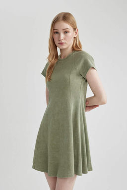 Мини-платье трапециевидной формы в рубчик с короткими рукавами и выцветшим эффектом