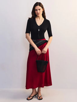 Боди из хлопка с треугольным вырезом / Zarina