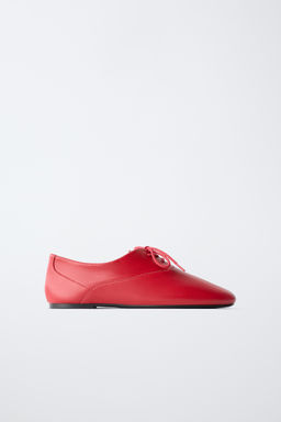BLUCHER CORDONES PIEL / Rojo
