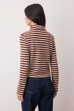 Ekru Cizgili Selanik Dugmeli Fitted/Vucuda Oturan Polo Yaka Orme Bluz TWOAW26BZ00342