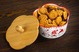 Банка д/печенья 14,8*14,8*11,5 см 760 мл Весёлые гномики с деревянной крышкой - Elan gallery фото 7