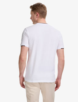 Beyaz Slim Fit %100 Pamuk Bisiklet Yaka Ti__rt
