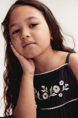 Vestido escalonado de muselina - H&m фото 2