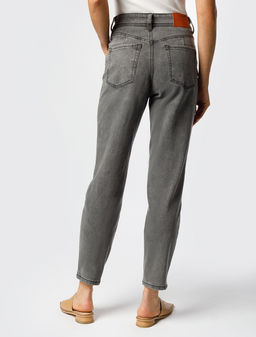 D54.065 Джинсы женские светло-серый