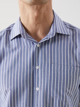 Regular Fit K?sa Kollu ?izgili Erkek G?mlek