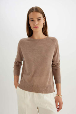 Женский однотонный вязаный свитер стандартного силуэта с круглым вырезом и рукавами реглан, серебристый - Defacto фото 3