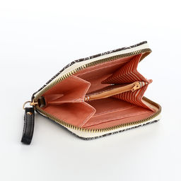 Кошелёк женский на молнии с ремешком, чёрный