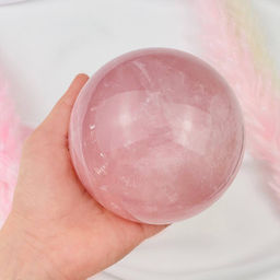 Шар из мадагаскарского Розового кварца