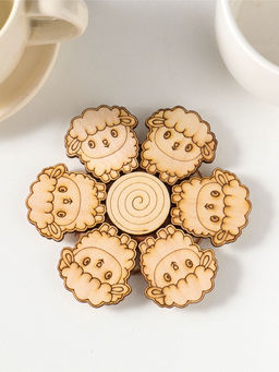 Цена за 2 шт. Подставка под горячее «Овечка», 11см, можжевельник, фанера