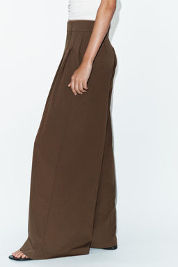 PANTAL?N ANCHO PINZAS / Marr?n vigor? - Zara фото 4