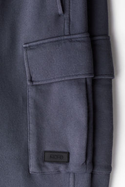 Joggers cargo de algodon en DryMove Regular Fit - H&m фото 5
