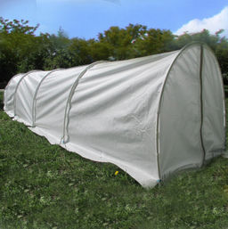 Парник п/эт. Отличник 6х1,15м высота 1,15м с укр.мат.60г/кв.м, дуга 2,8м, двери на молниях