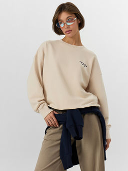 Свитшот женский бежевый с надписью Creator of my own life - Mark formelle фото 6