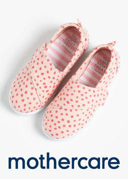 Mothercare / Туфли детские. Тапочки спортивные