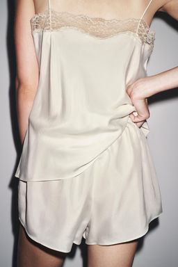 SILK LINGERIE SHORTS - Zara фото 2