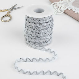 Тесьма отделочная «Вьюнчик» с серебряной нитью, 5 мм, 27±1 м, белая