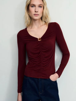 Облегающий лонгслив из модала / Zarina