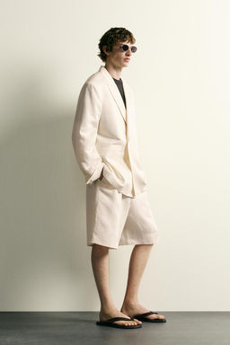 BERMUDA WIDE FIT PLIEGUES / Blanco roto - Zara фото 4