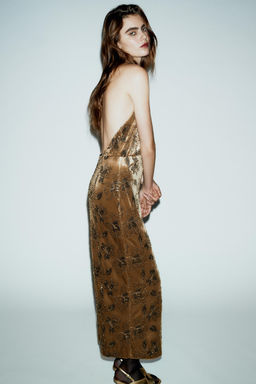 SEQUINNED VELVET HALTER MIDI DRESS - Zara фото 3