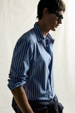 CAMISA RELAXED FIT RAYAS / ?ndigo claro - Zara фото 5