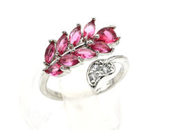 Кольцо веточка 18*15мм цв.малиновый Радуга камня