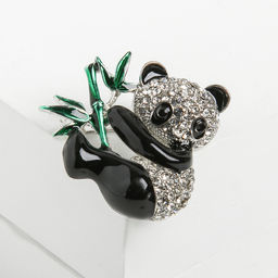 Брошь «Панда с бамбуком», разноцветная в серебре