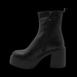 Ботинки из натуральной кожи на меху РМ-094-1 черные