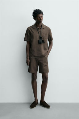 BERMUDA REGULAR FIT C??AMO - ALGOD?N / Marr?n