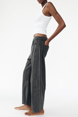 RELAXED BALLOON MID-WAIST TRF JEANS - Zara фото 15