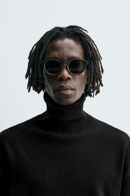 GAFAS DE SOL REDONDAS / Gris oscuro