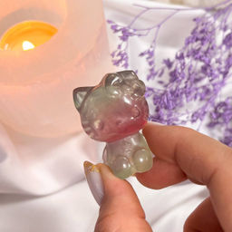 Фигурка резная "Hello Kitty" из Флюорита