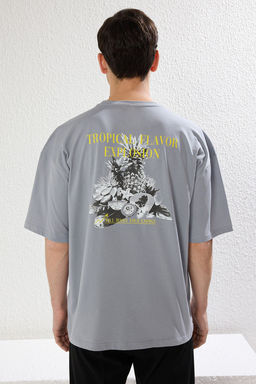 TRENDYOL MAN Gri Oversize/Genis Kesim Meyve S?rt Bask?l? %100 Pamuk T-Shirt TMNSS25TS00052 - Trendyolmilla фото 6